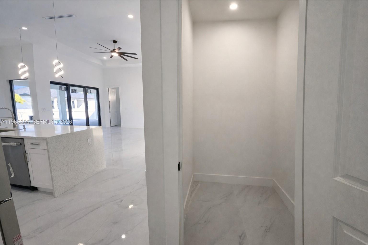 2853 NW 3rd St Cape Coral, FL 33993