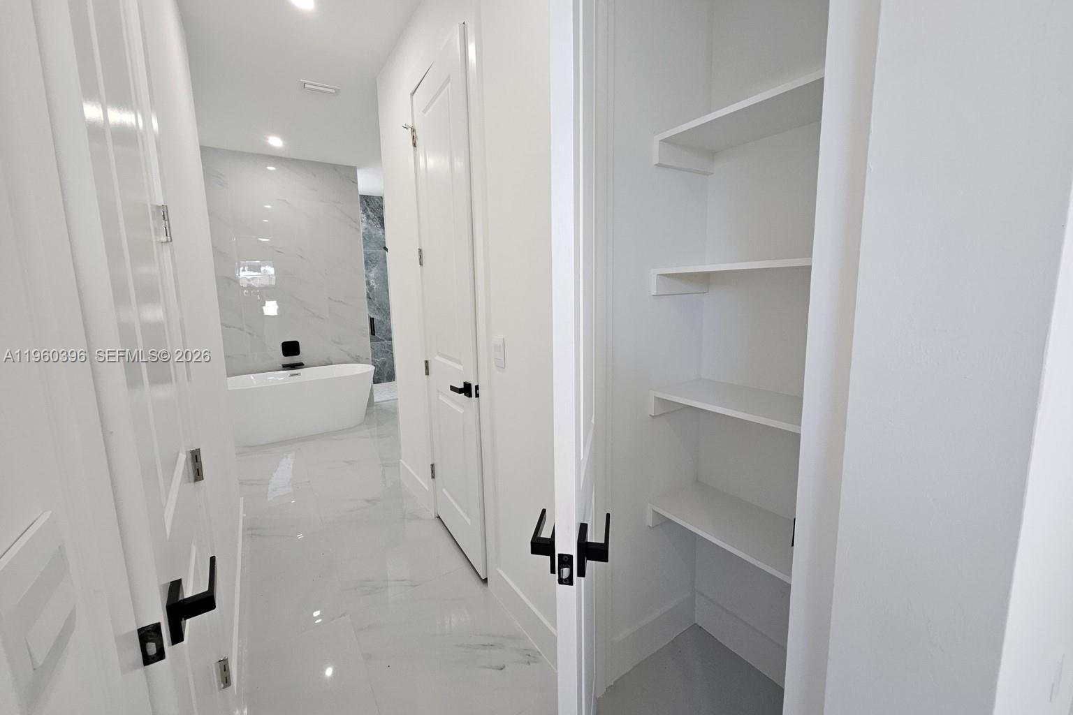 2853 NW 3rd St Cape Coral, FL 33993