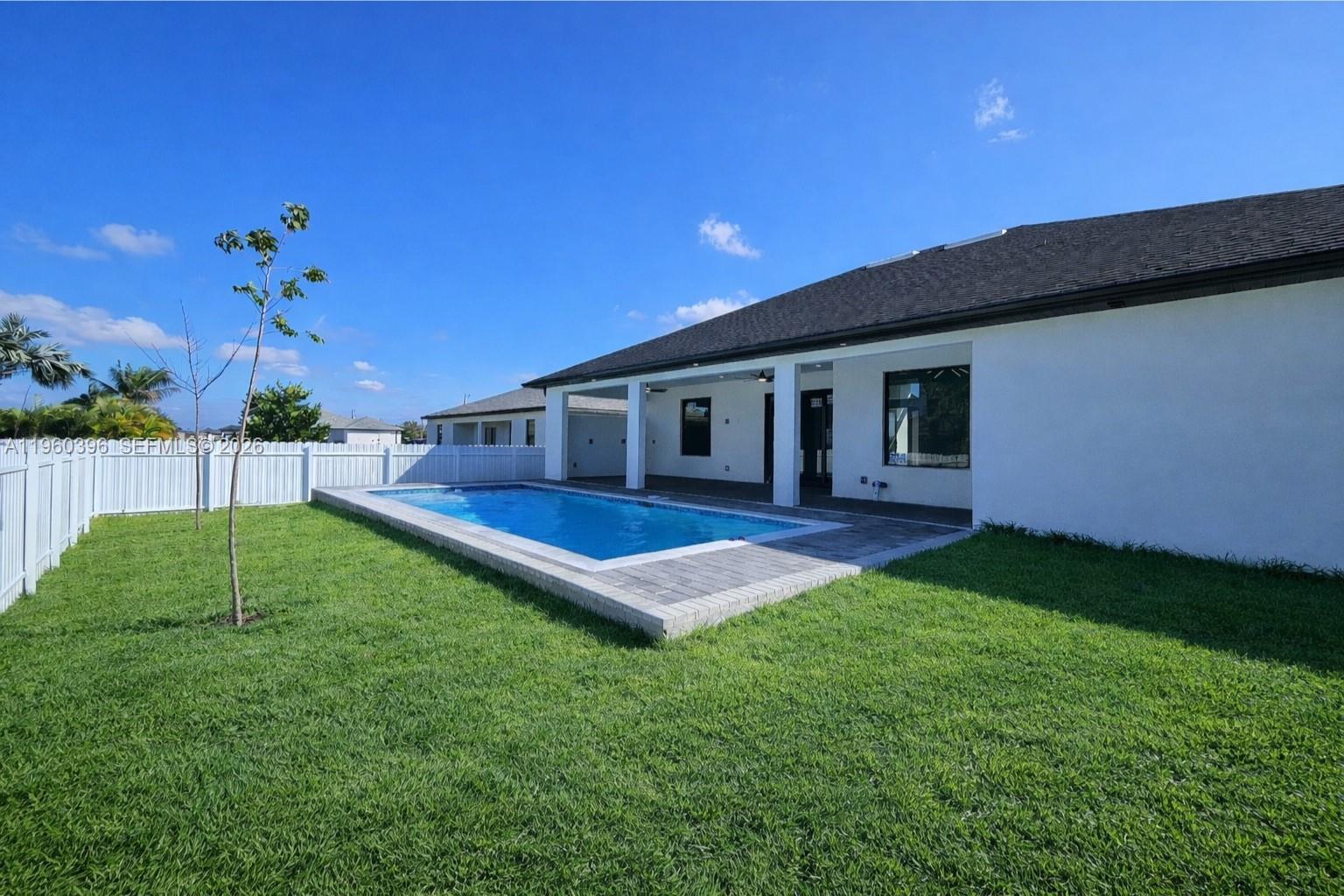 2853 NW 3rd St Cape Coral, FL 33993