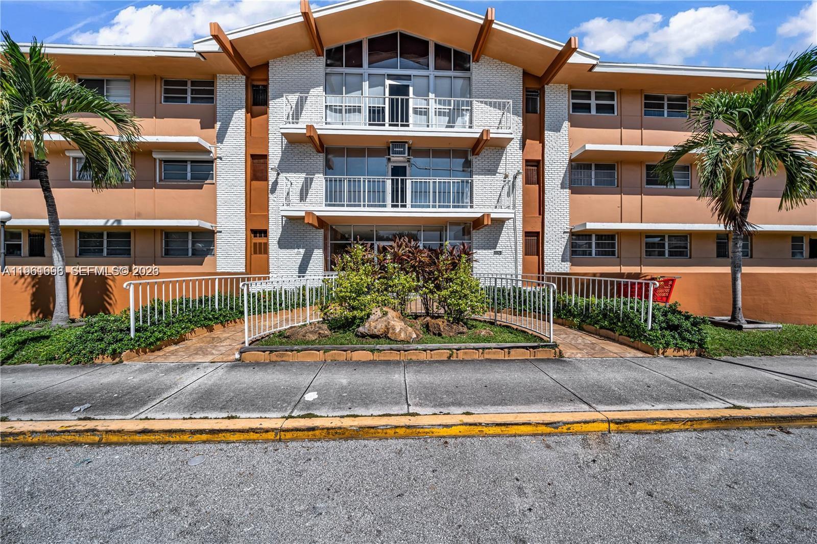 3881 W Flagler St #208