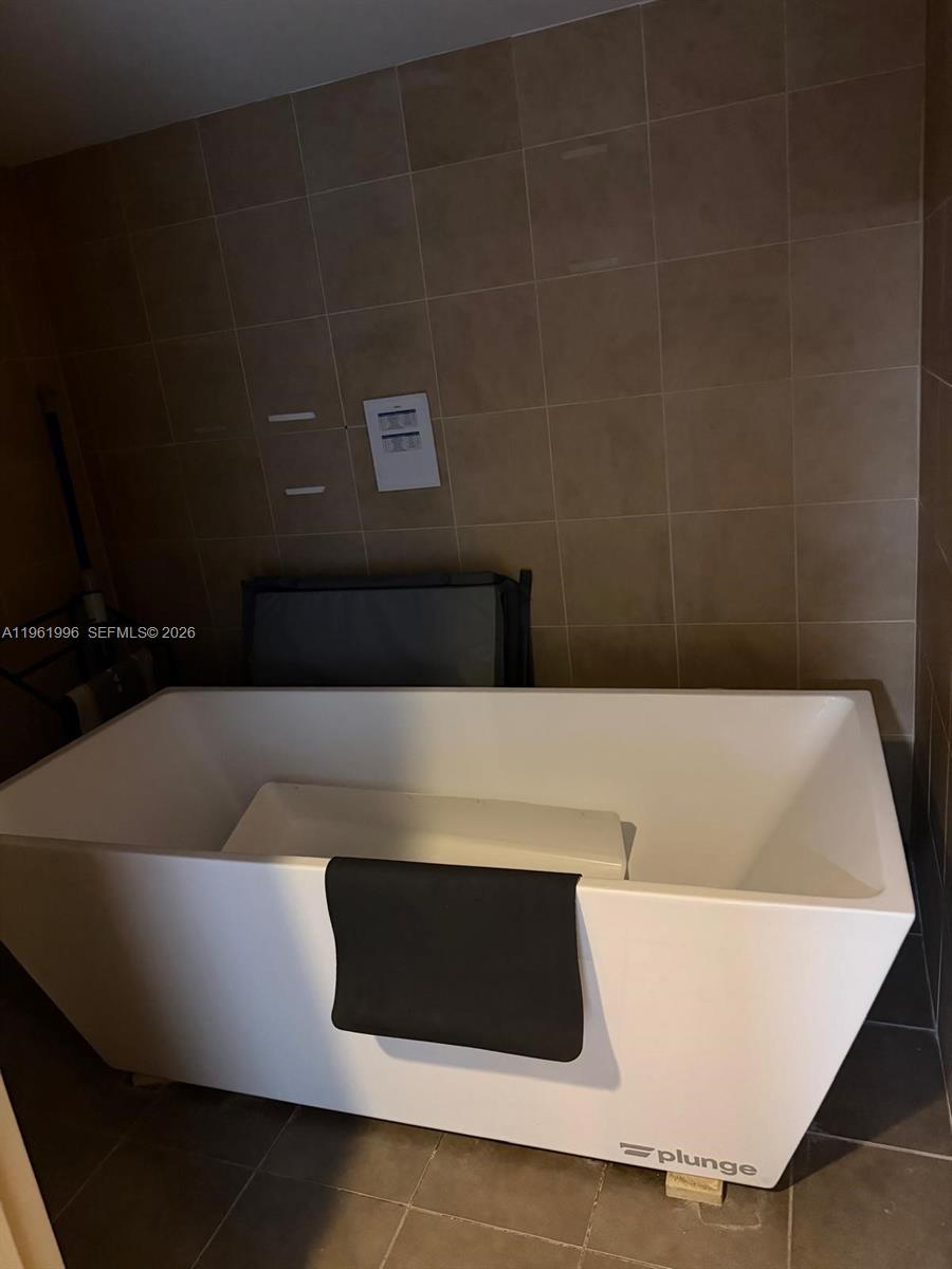 image Infinity at Brickell38