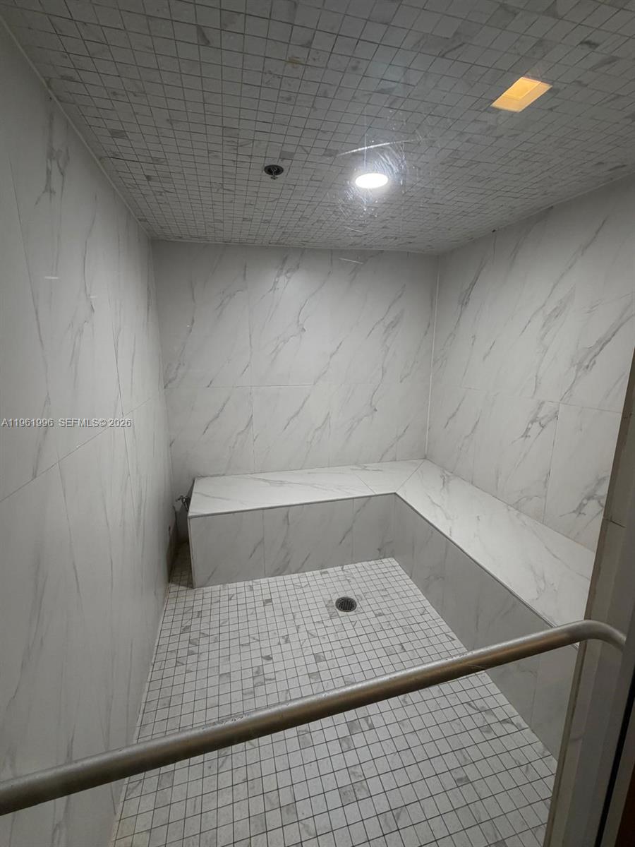 image Infinity at Brickell41