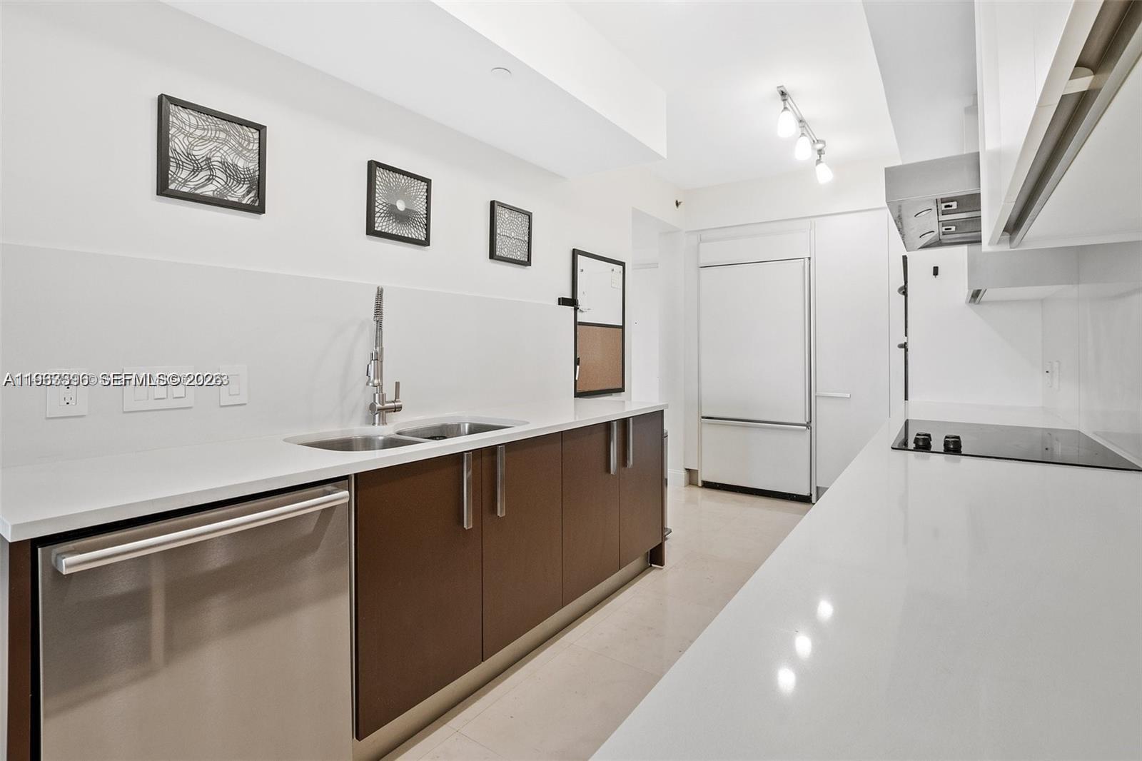 1800 S Ocean Dr #3608 Hallandale Beach, FL 33009