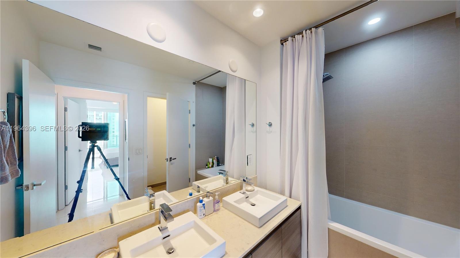 image The Bond on Brickell26