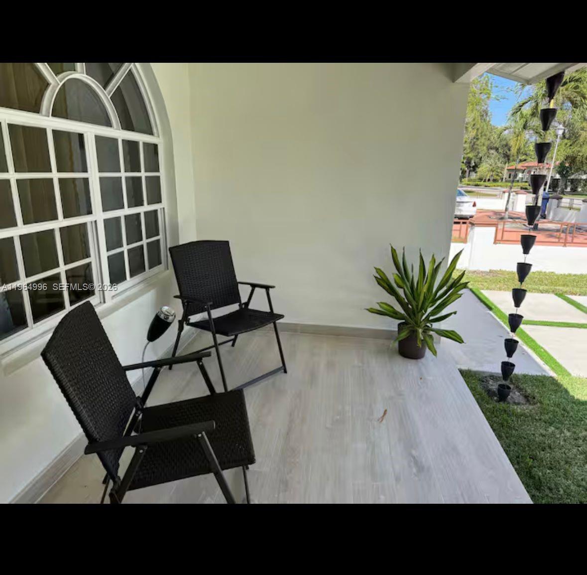 508 De Leon Dr Miami Springs, FL 33166