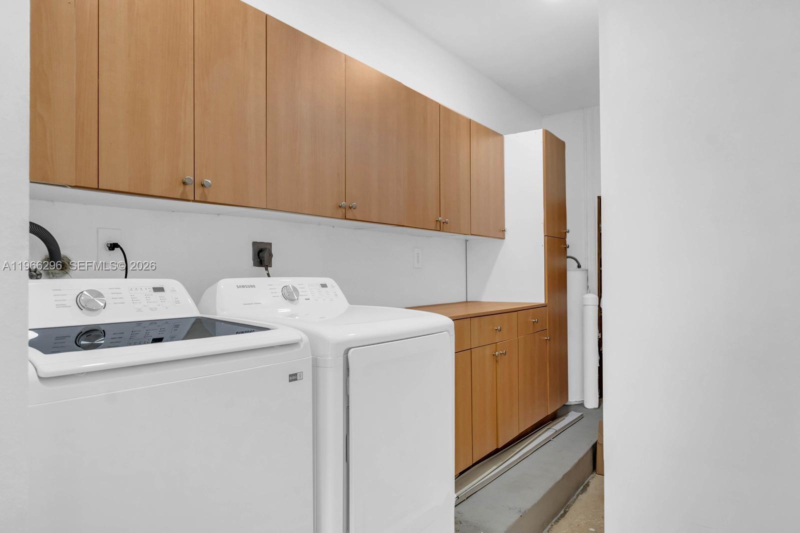 22572 SW 103rd Ct Cutler Bay, FL 33190