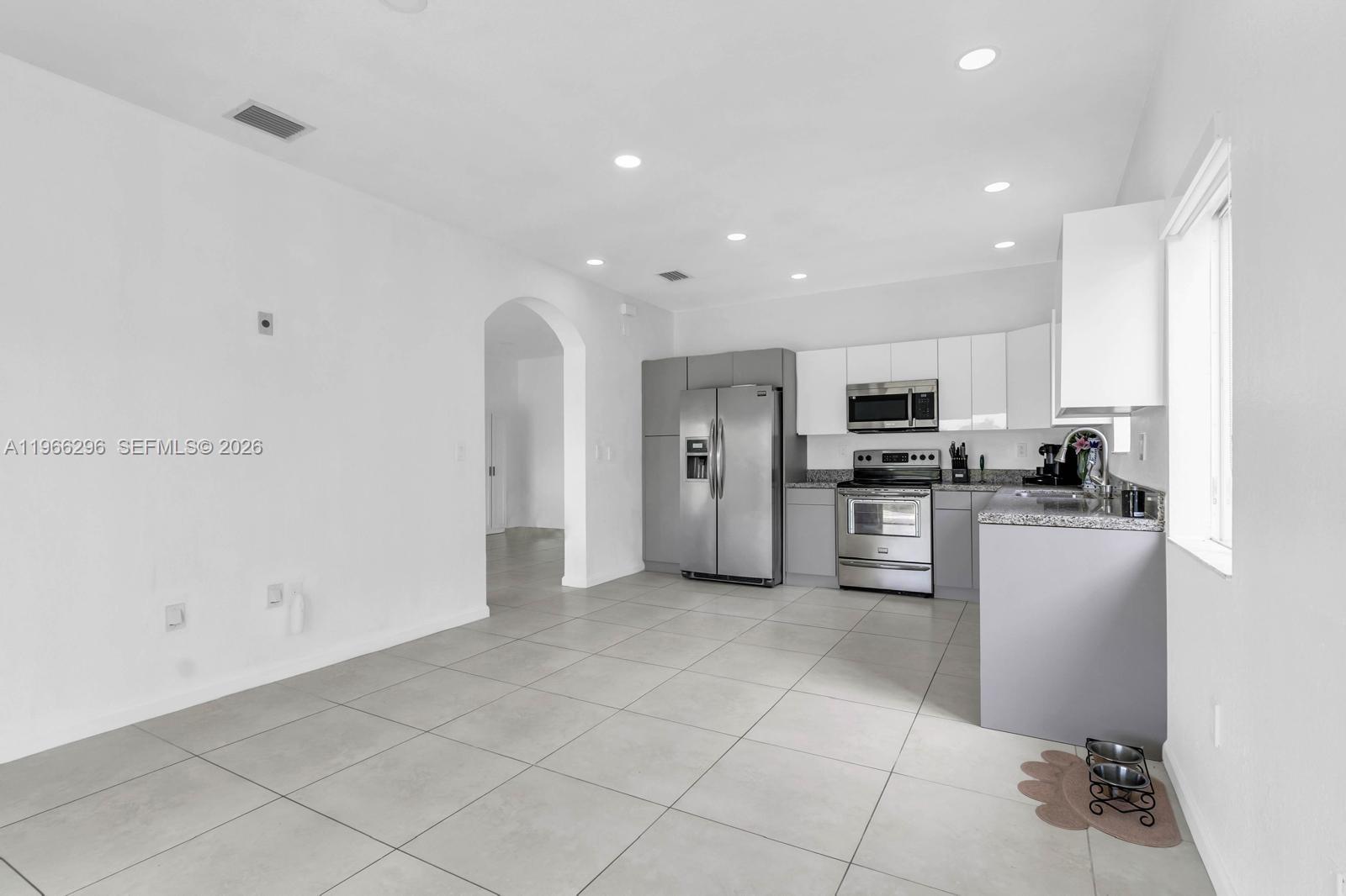 22572 SW 103rd Ct Cutler Bay, FL 33190