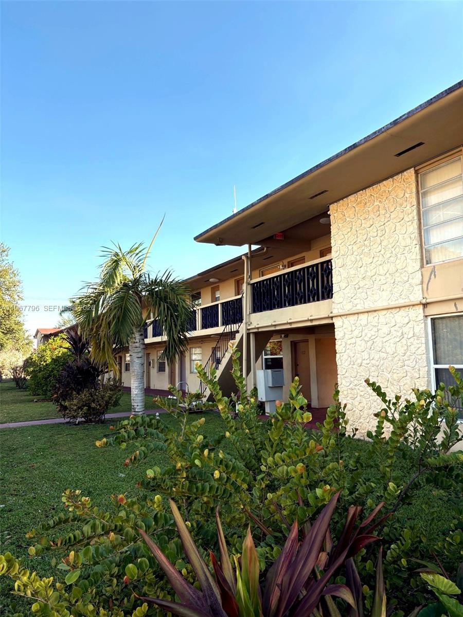 3901 SW 78th Ct #1-116