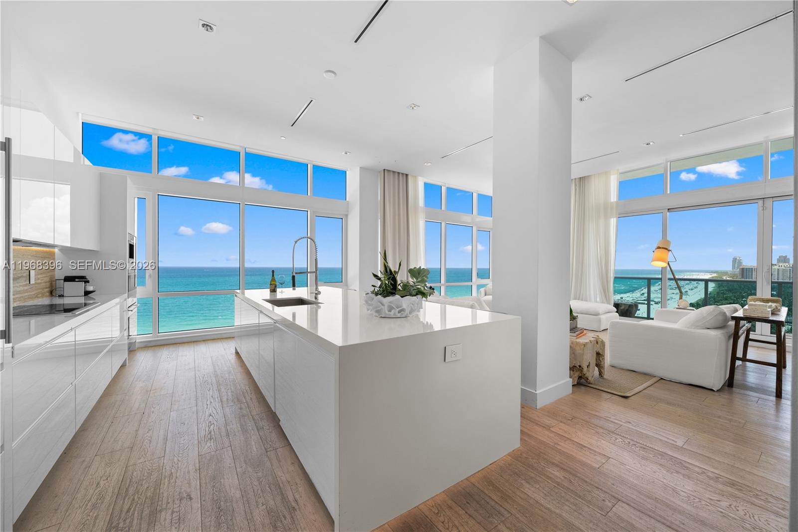 image 1 Hotel & Homes South Beach10