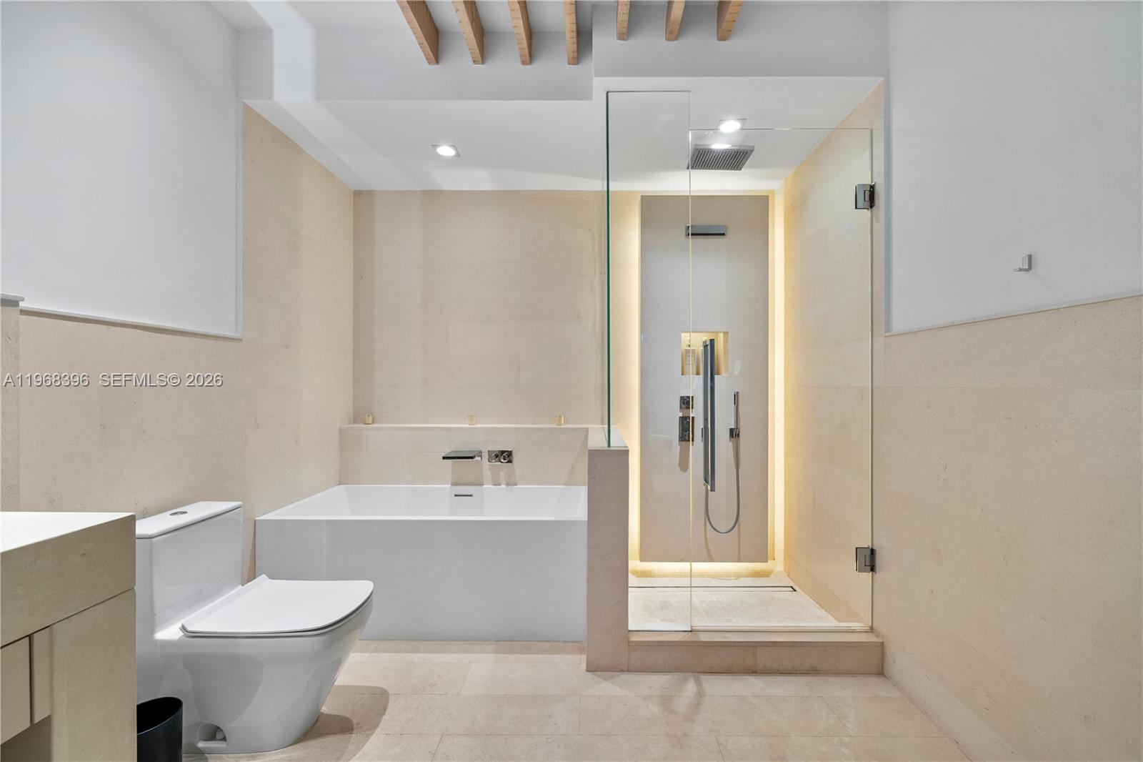 image 1 Hotel & Homes South Beach33