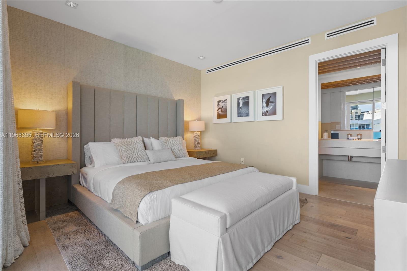 image 1 Hotel & Homes South Beach54