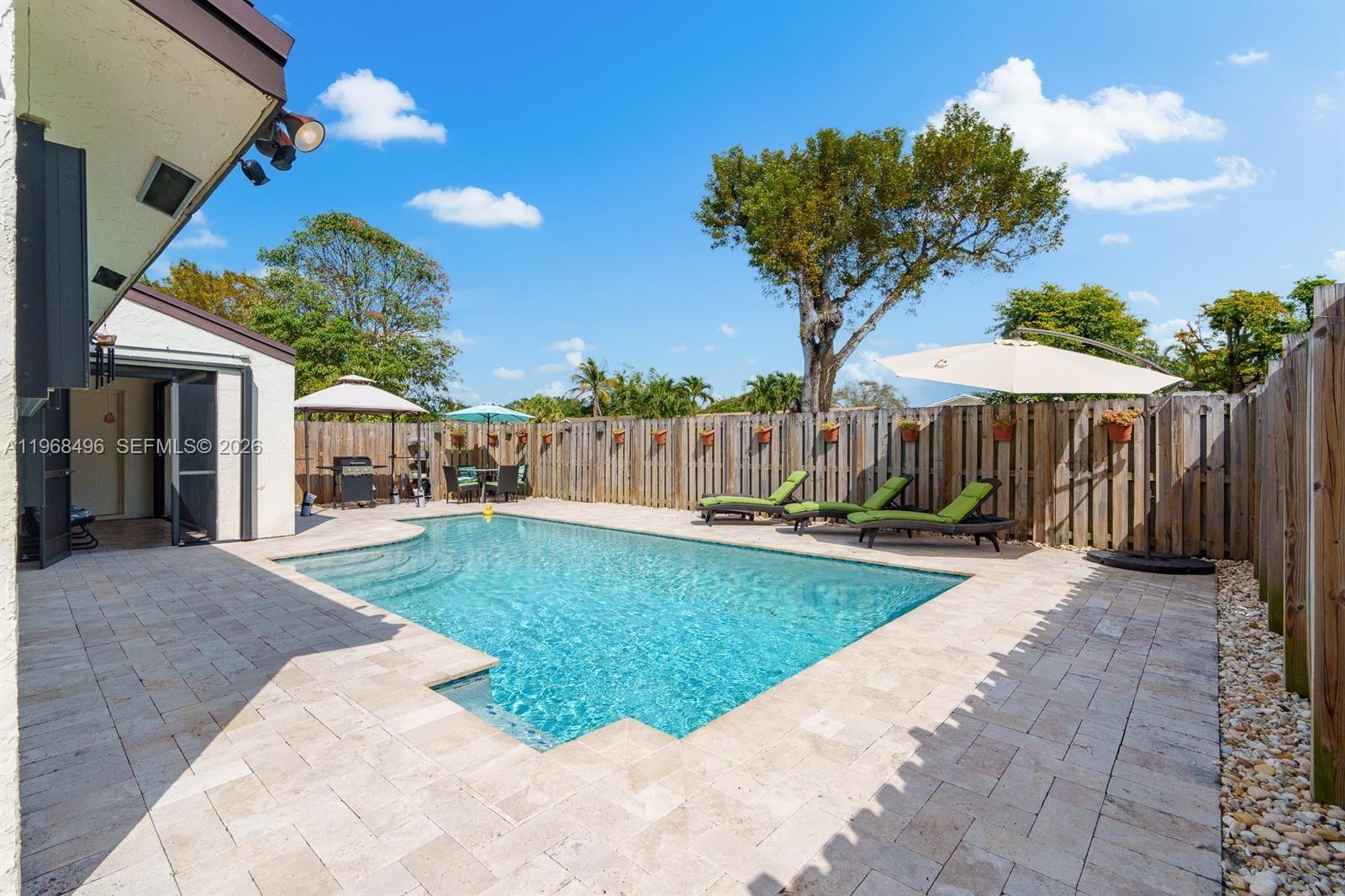 2900 NW 69th Ct Fort Lauderdale, FL 33309