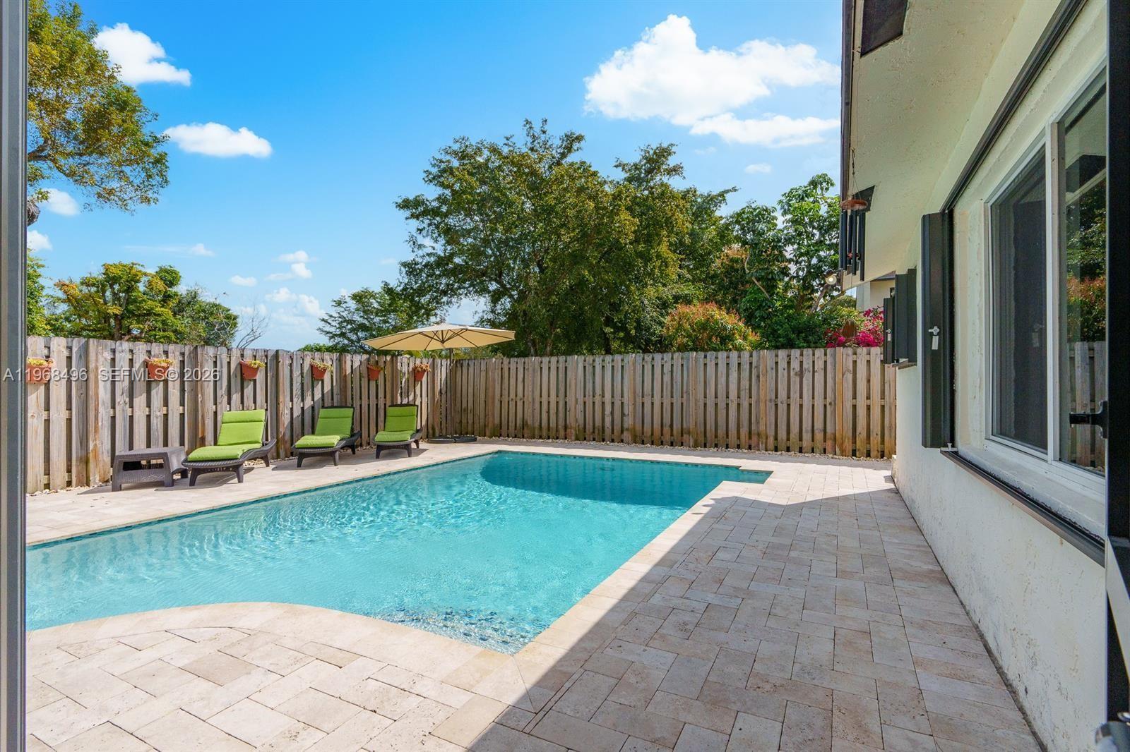 2900 NW 69th Ct Fort Lauderdale, FL 33309