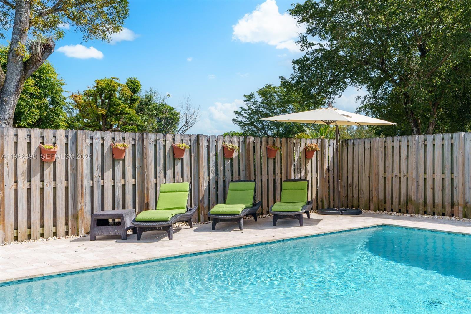 2900 NW 69th Ct Fort Lauderdale, FL 33309