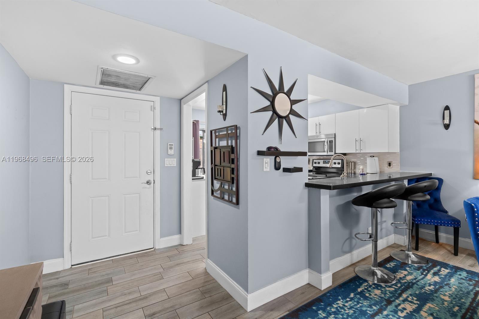 2900 NW 69th Ct Fort Lauderdale, FL 33309