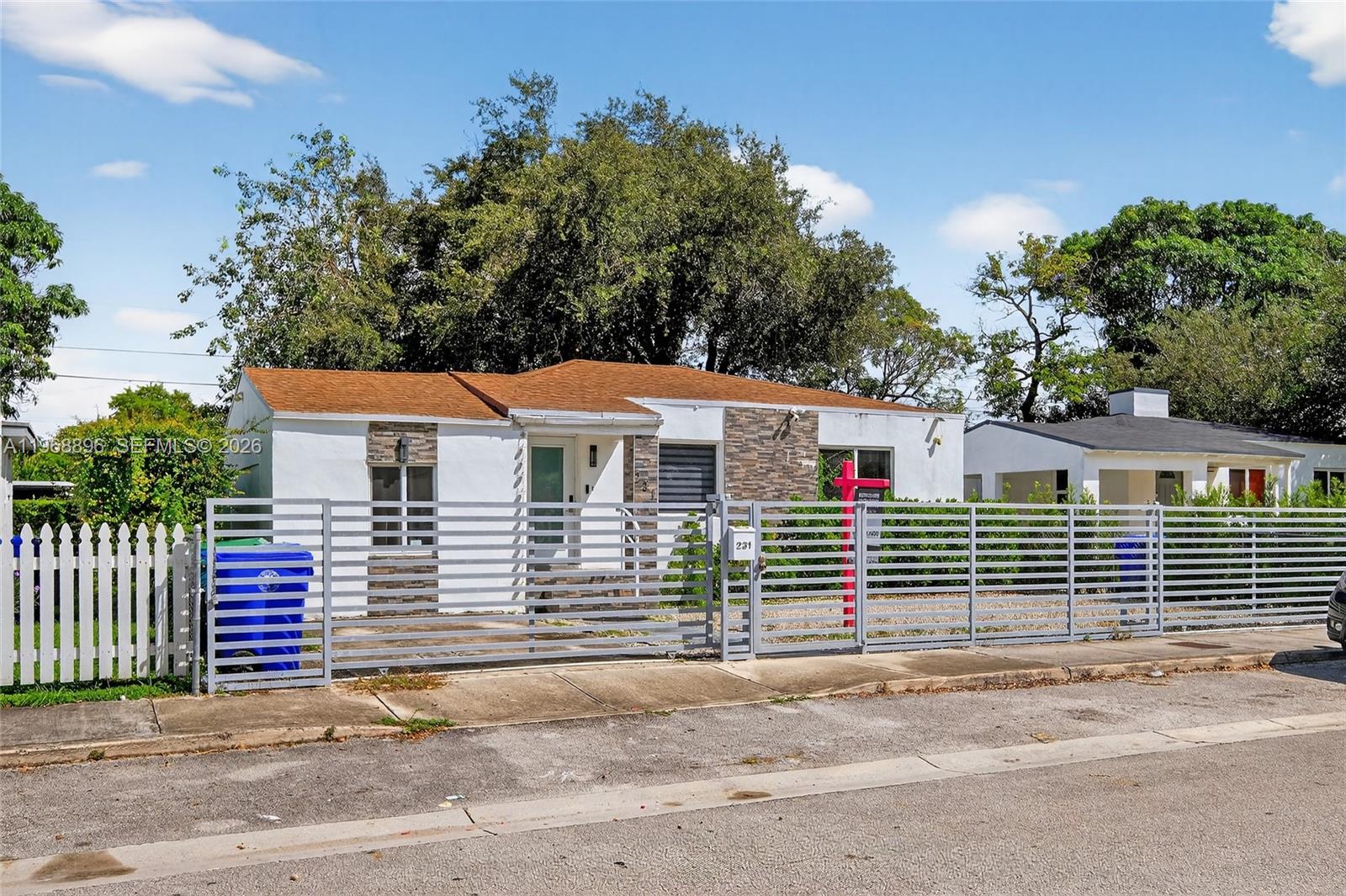 231 NW 44th St Miami, FL 33127