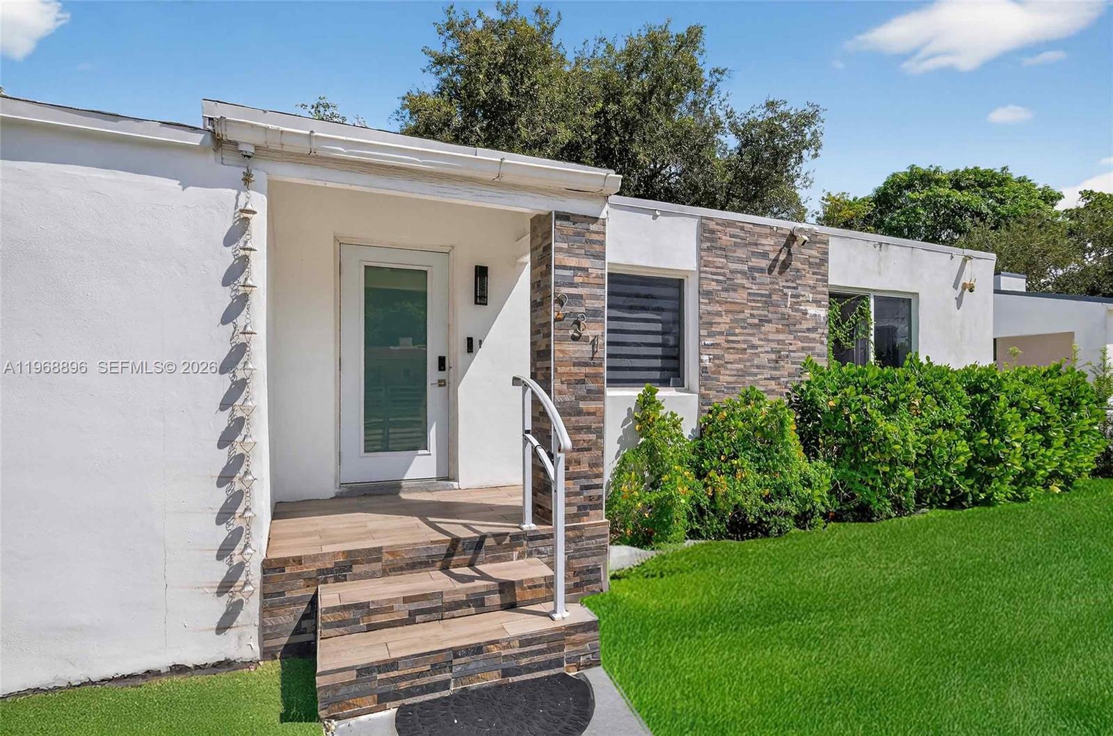 231 NW 44th St Miami, FL 33127