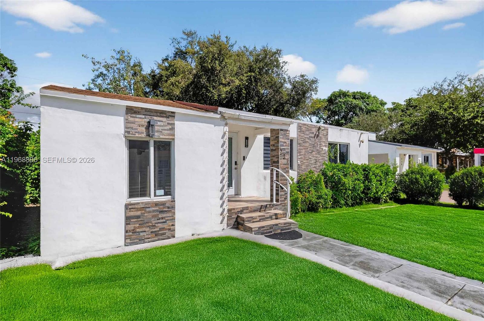 231 NW 44th St Miami, FL 33127