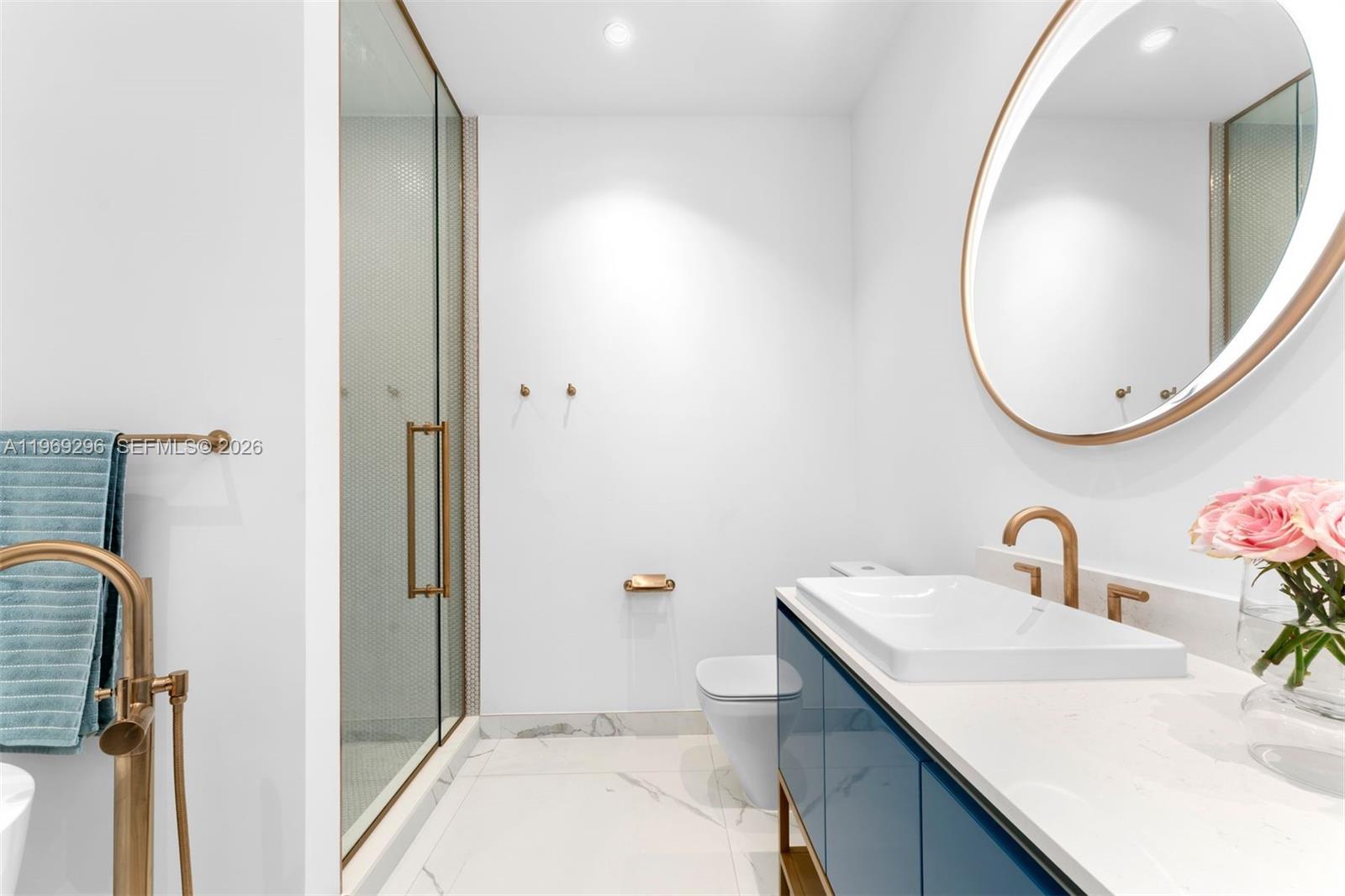 2655 S Bayshore Dr #LPH 2012 Miami, FL 33133