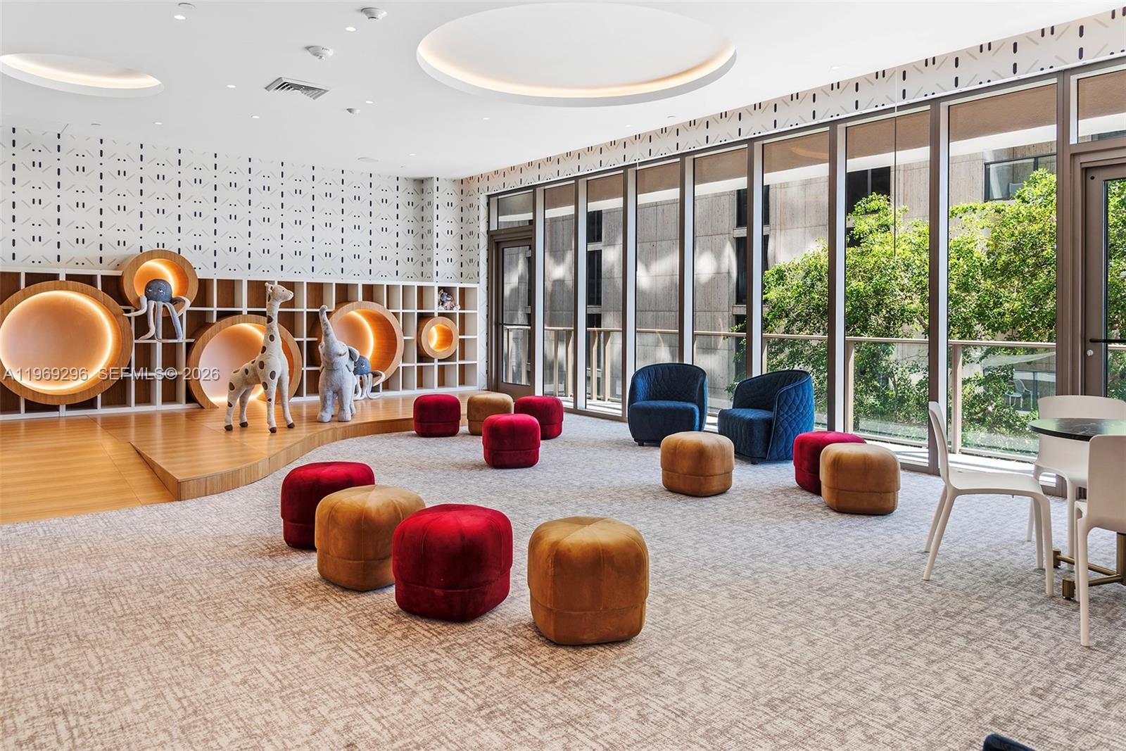 2655 S Bayshore Dr #LPH 2012 Miami, FL 33133