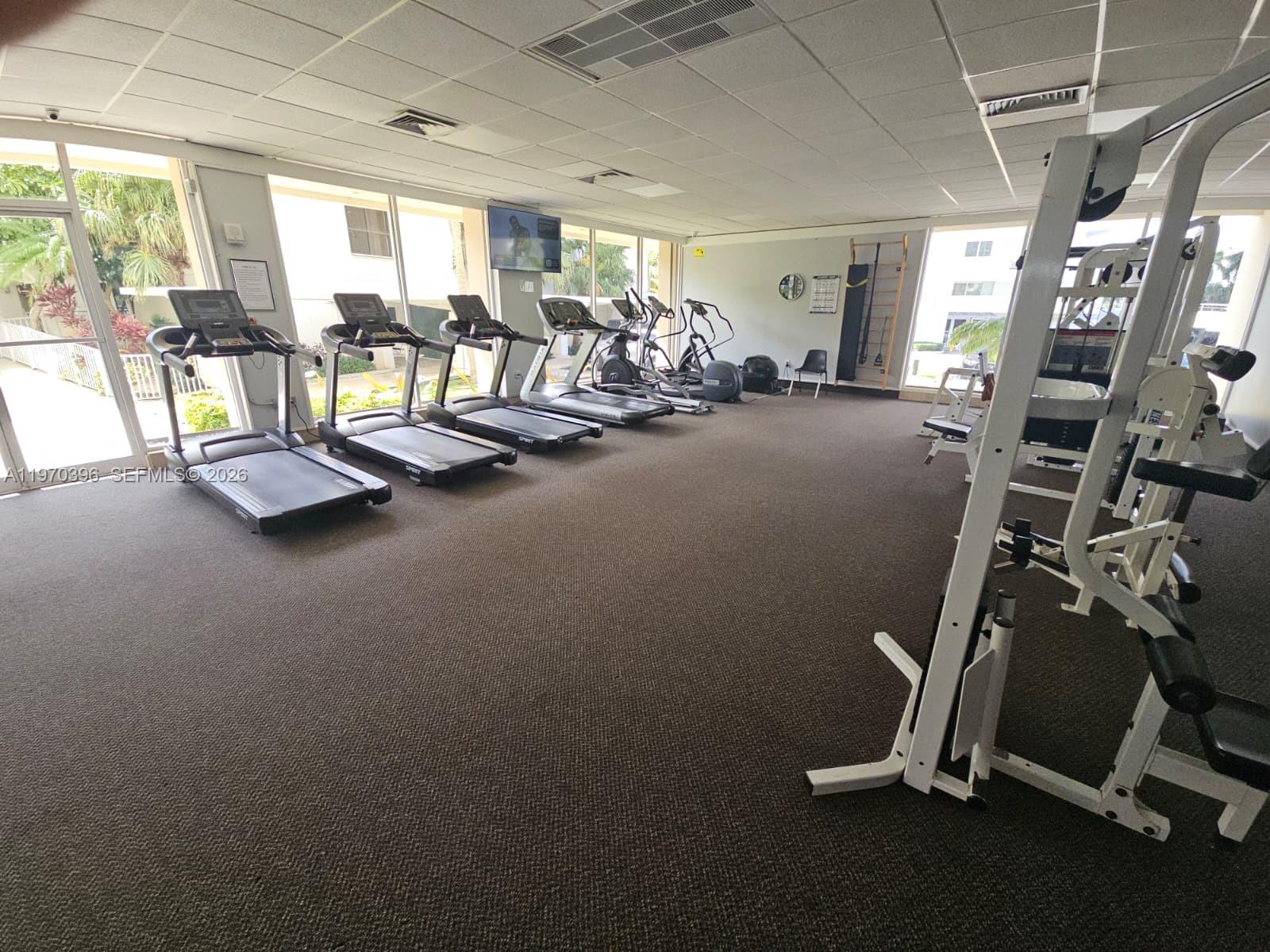 image Arlen House Condo17