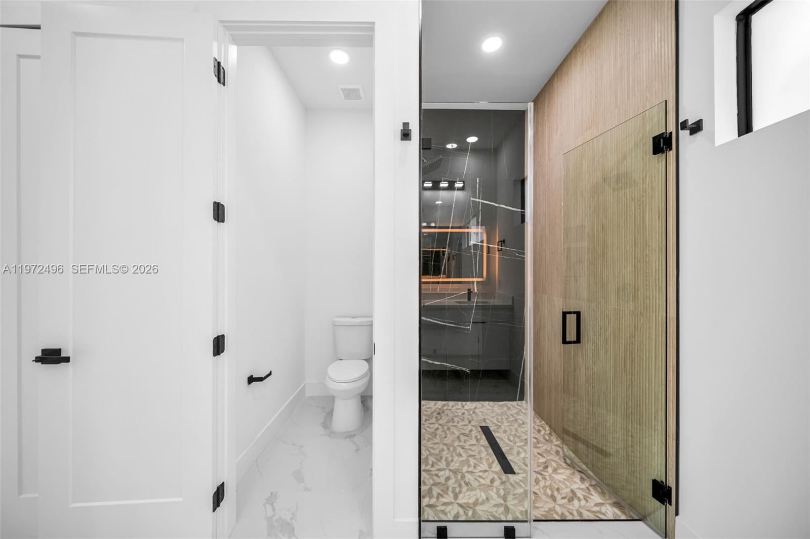 1238 E Celtic St Lehigh Acres, FL 33974