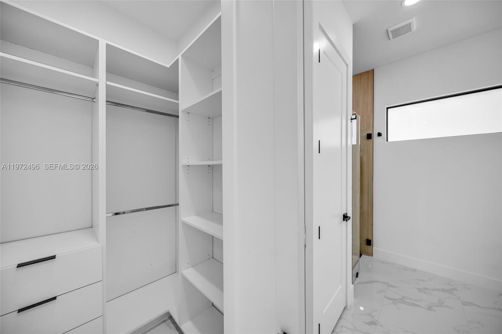 1238 E Celtic St Lehigh Acres, FL 33974