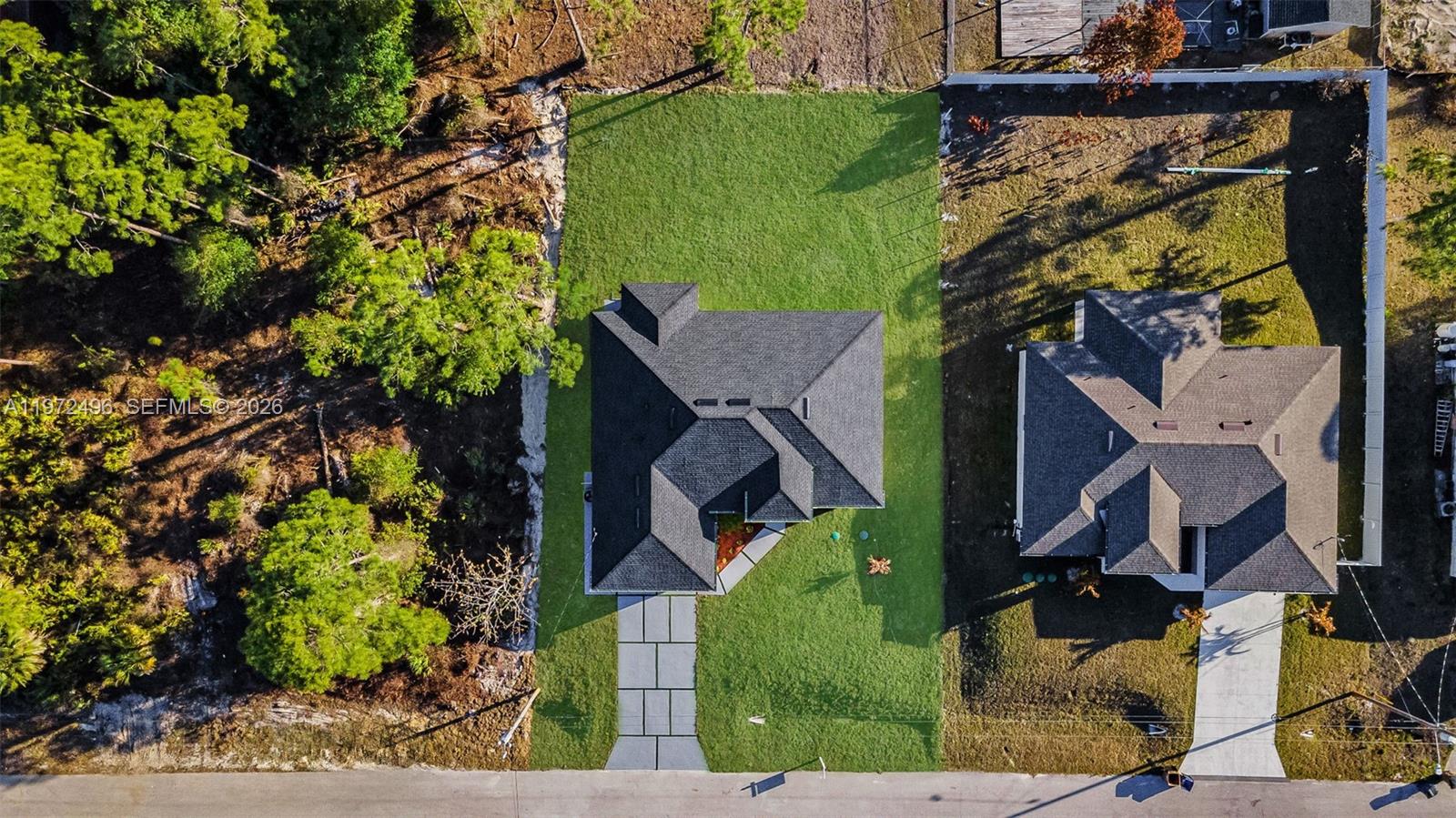 1238 E Celtic St Lehigh Acres, FL 33974