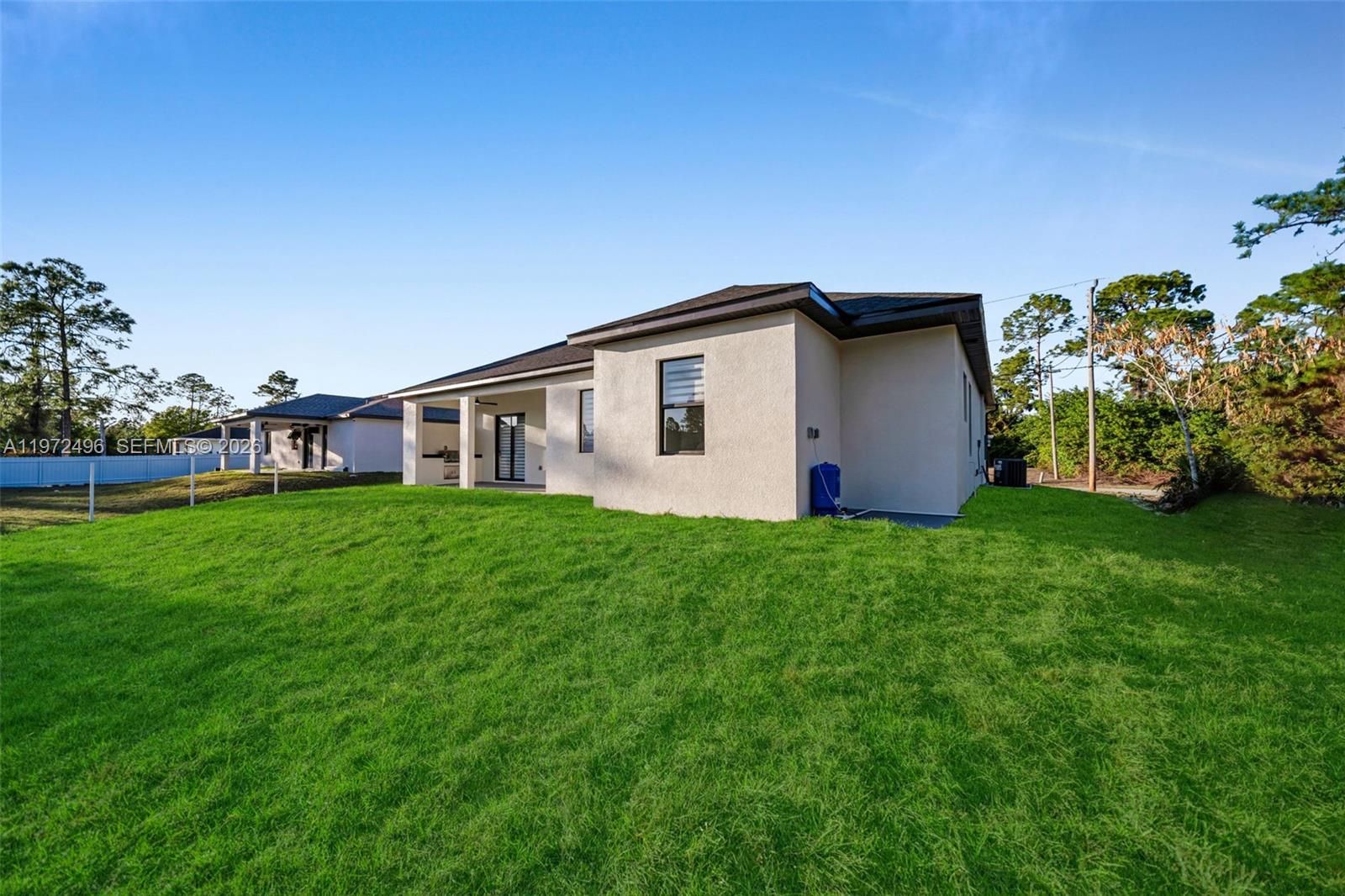 1238 E Celtic St Lehigh Acres, FL 33974