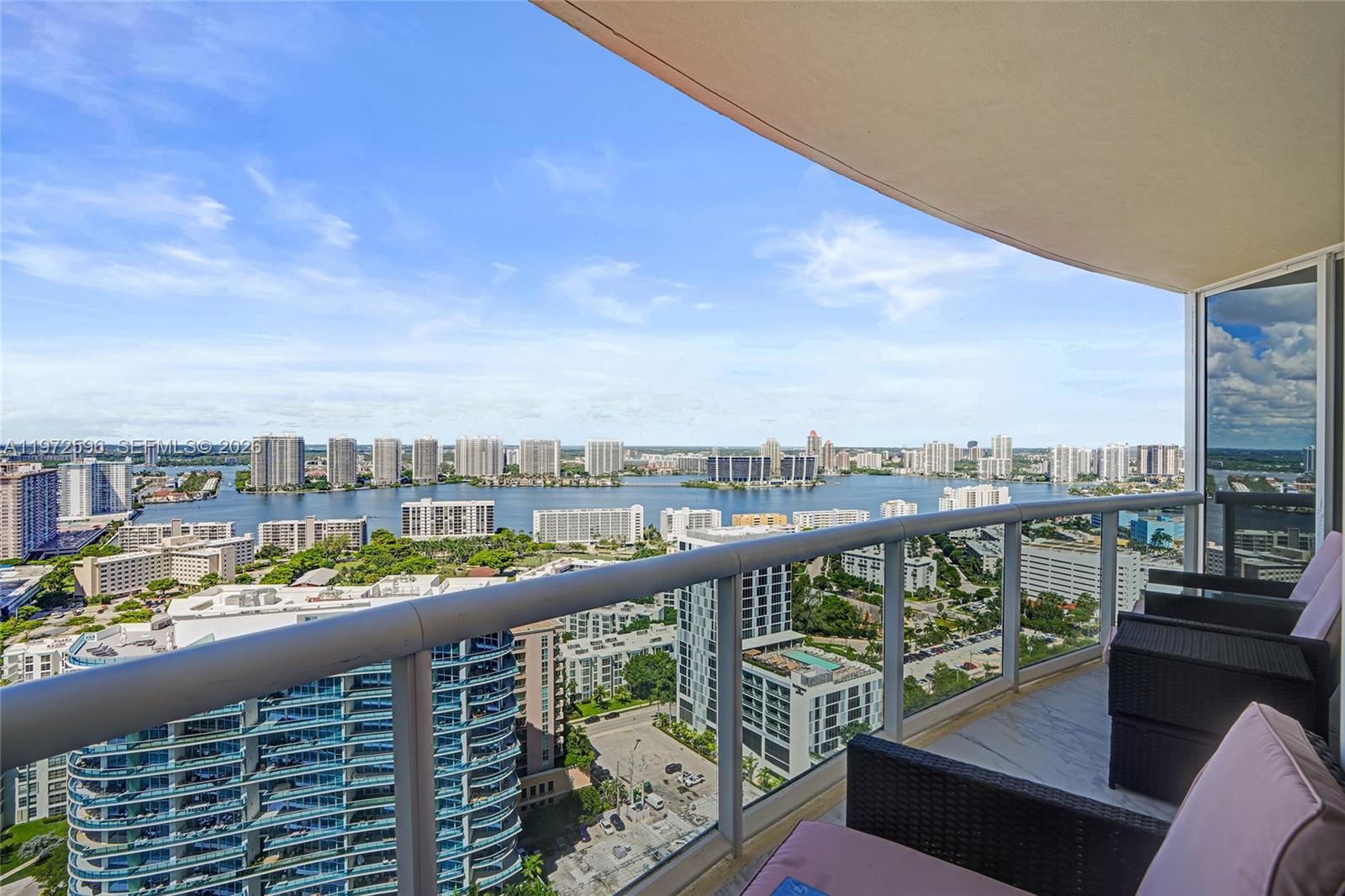 17555 Collins Ave #3001 Sunny Isles Beach, FL 33160