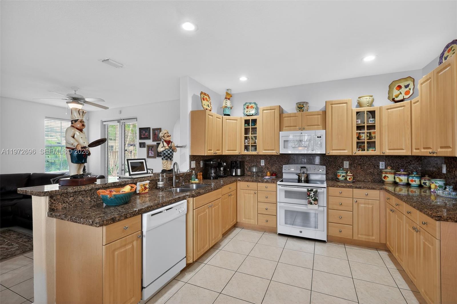 16613 NW 77th Path Miami Lakes, FL 33016