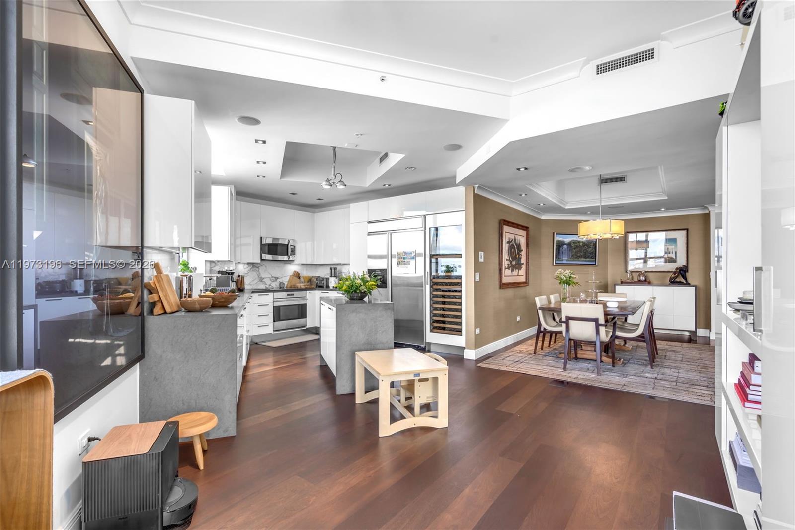 848 Brickell Key Dr #LPH4401 Miami, FL 33131