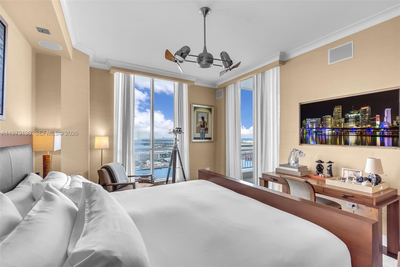 848 Brickell Key Dr #LPH4401 Miami, FL 33131