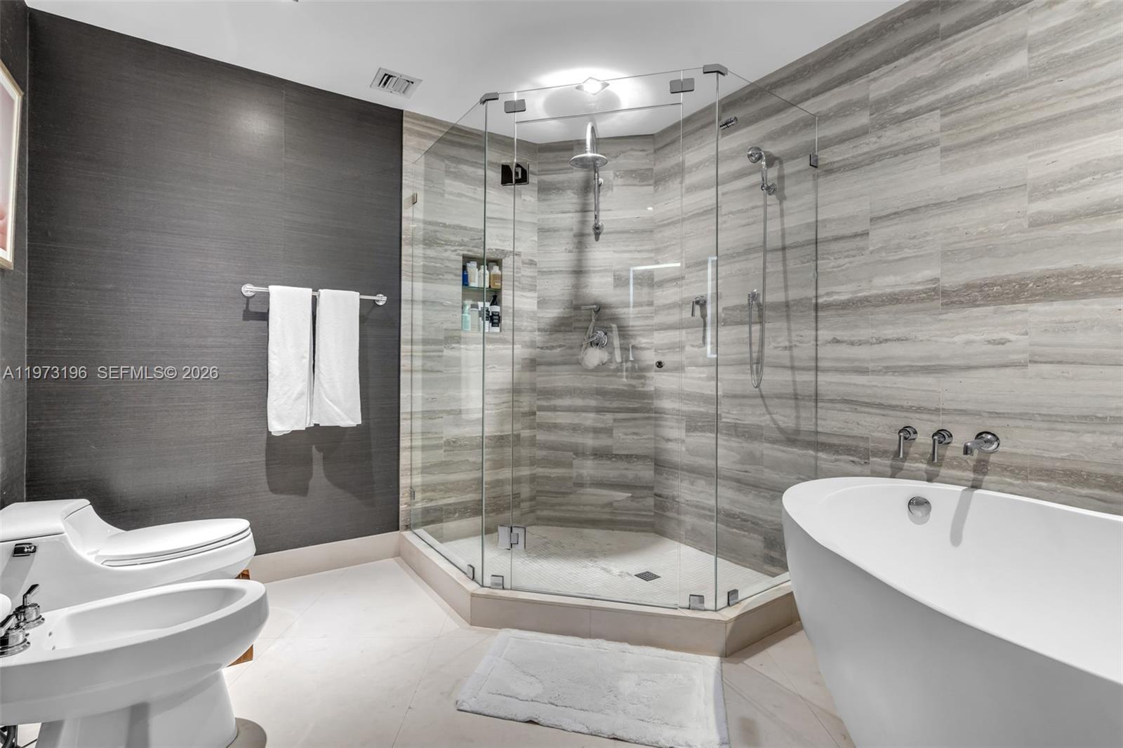 848 Brickell Key Dr #LPH4401 Miami, FL 33131