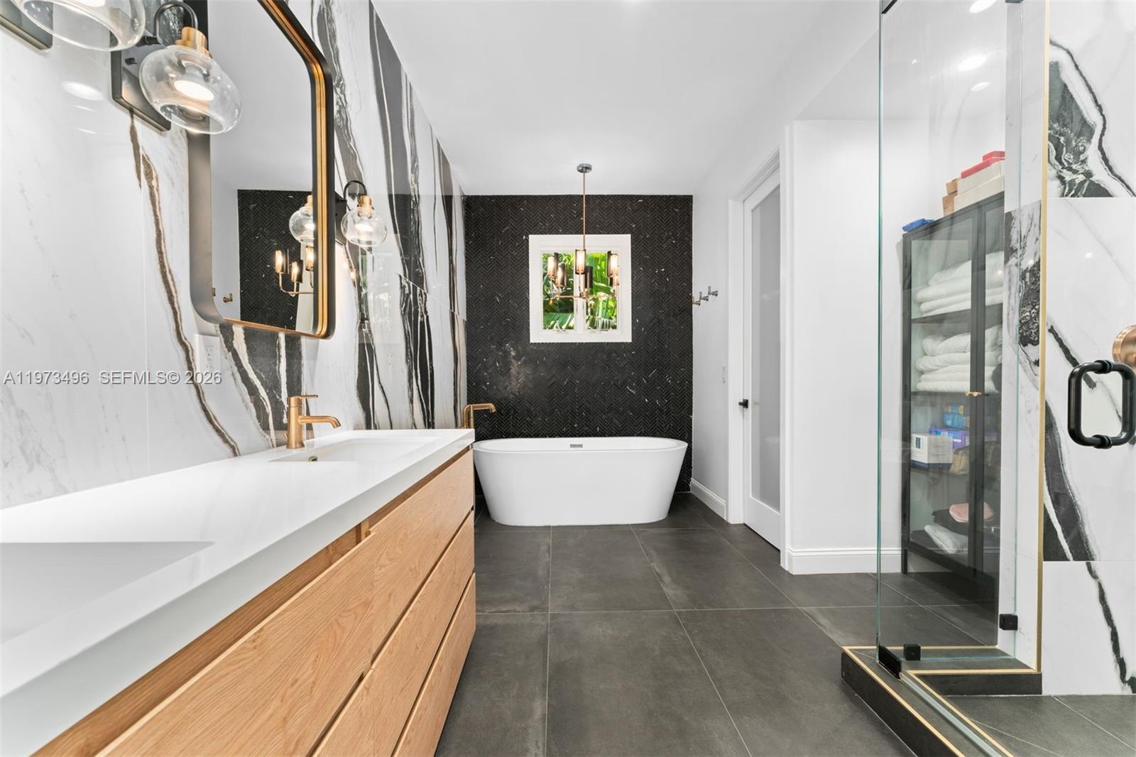 1210 95th St Bay Harbor Islands, FL 33154