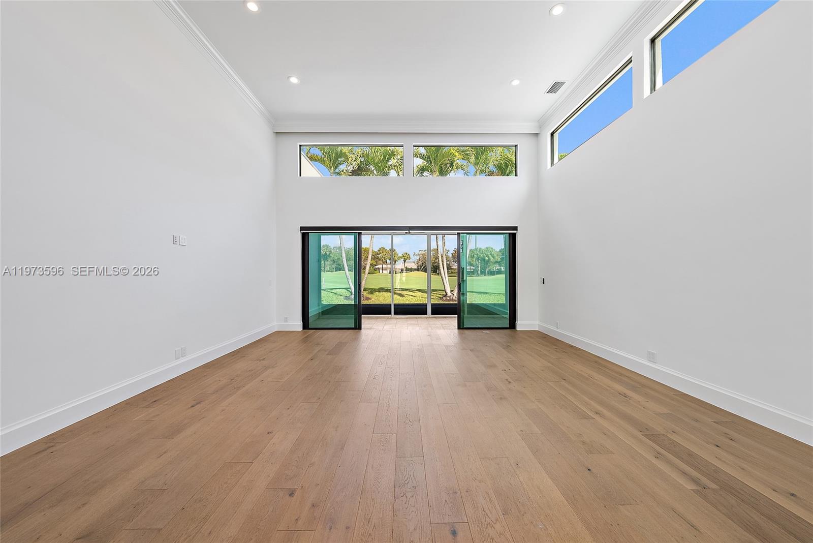 108 Waters Edge Dr Jupiter, FL 33477