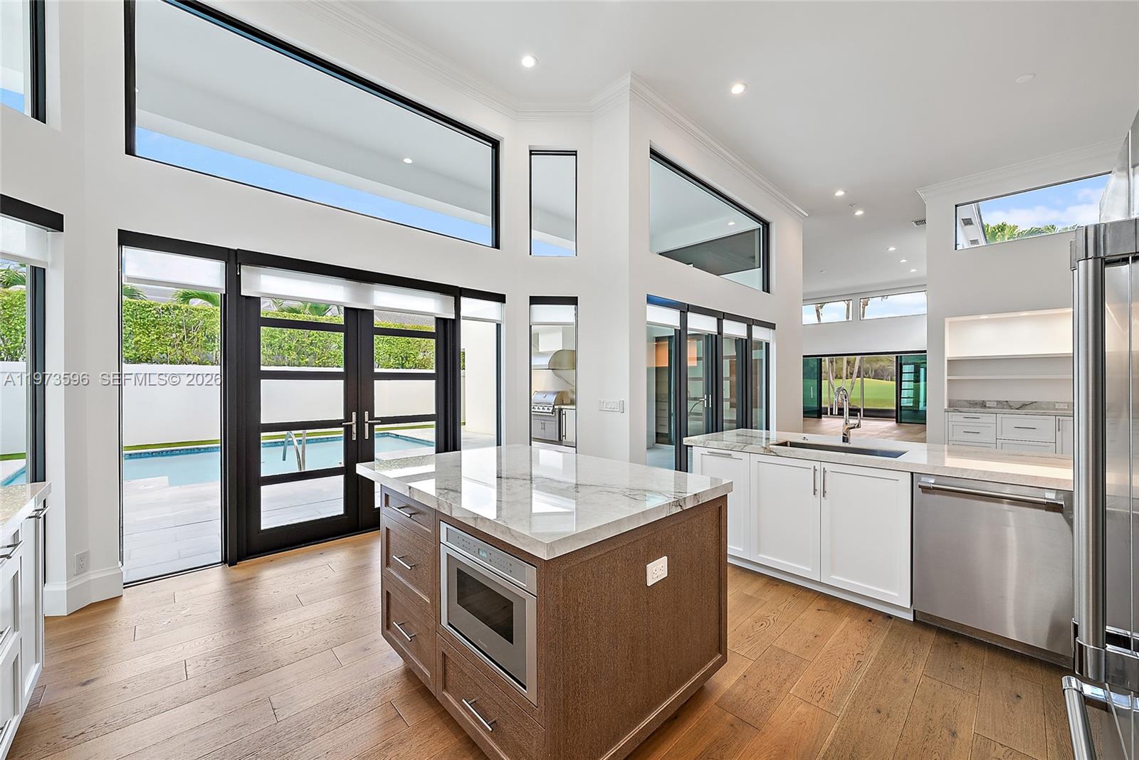 108 Waters Edge Dr Jupiter, FL 33477