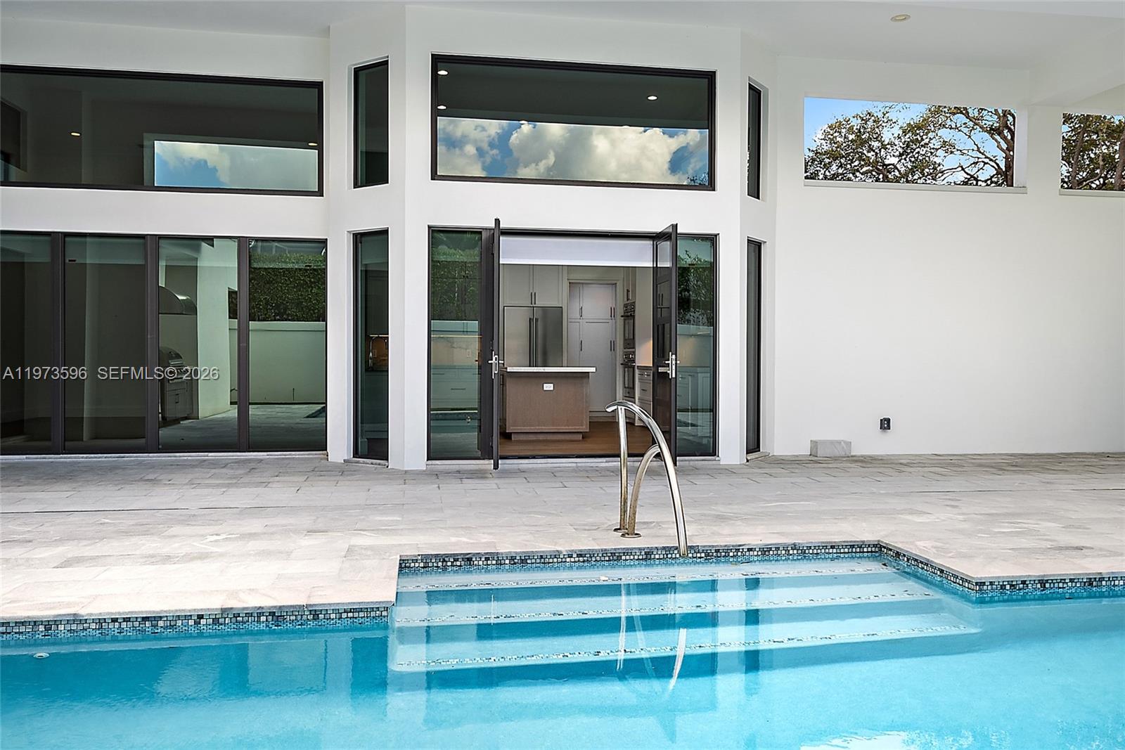 108 Waters Edge Dr Jupiter, FL 33477