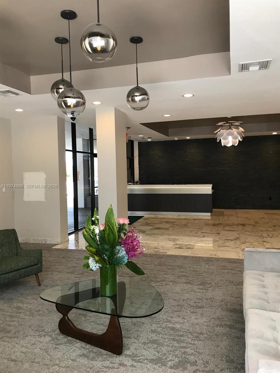 9225 Collins Ave #903 Surfside, FL 33154