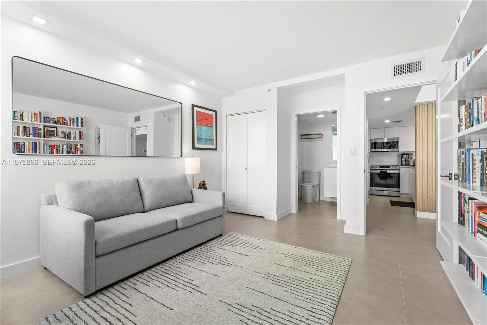 650 West Ave #2303 Miami Beach, FL 33139
