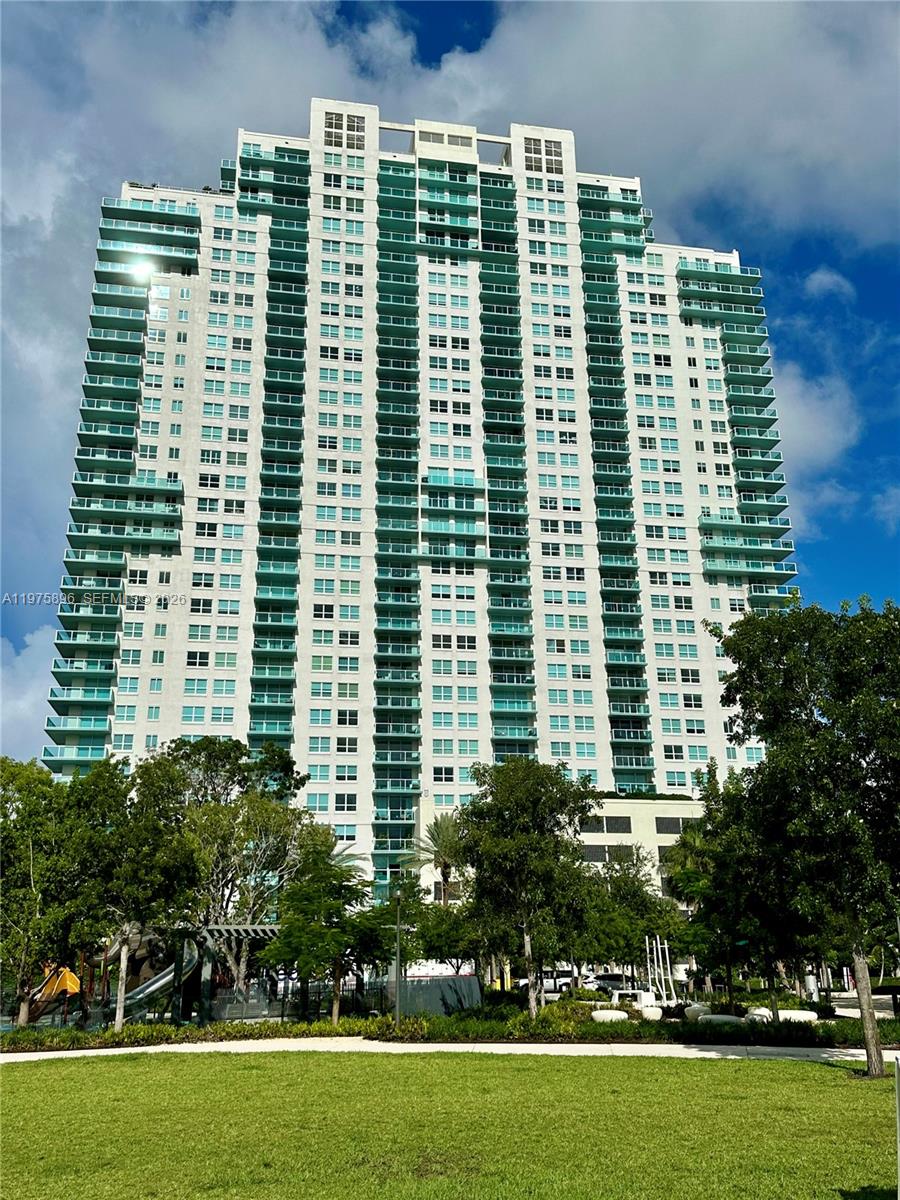 650 West Ave #2303 Miami Beach, FL 33139