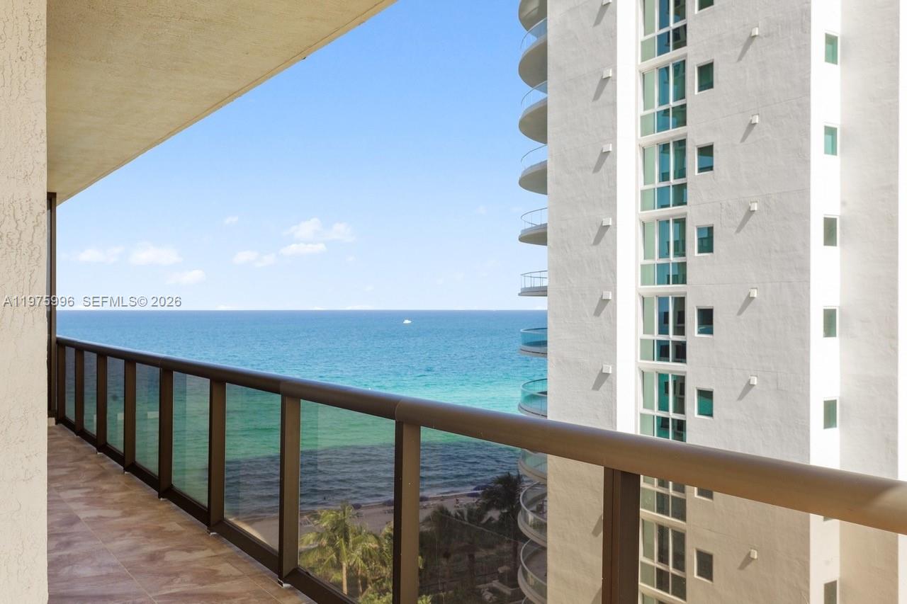 16275 Collins Ave #904 Sunny Isles Beach, FL 33160