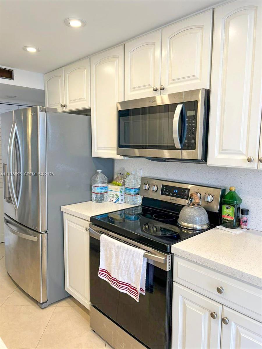 image Winston Towers 7005