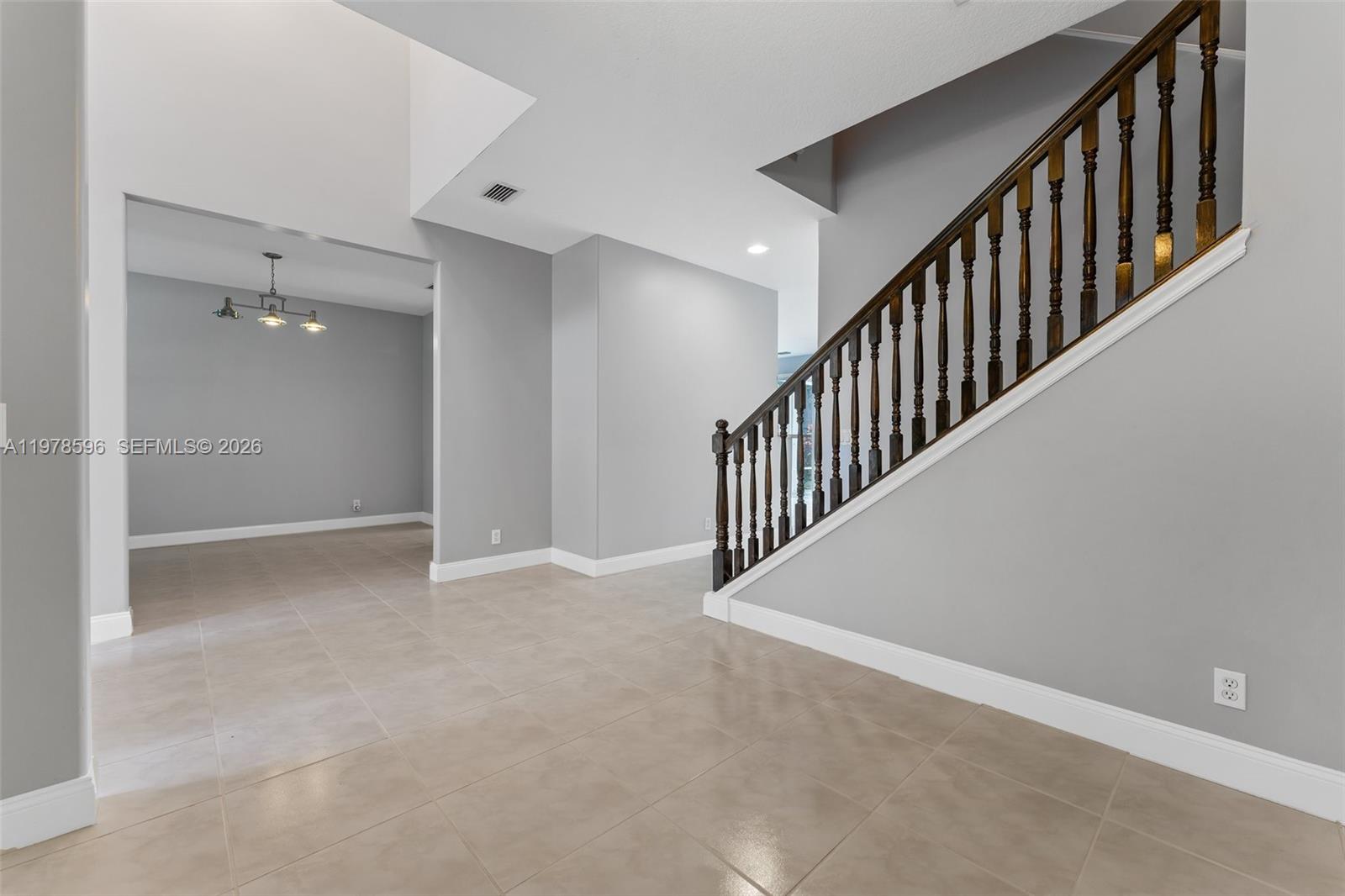 1019 N Egret Cir Jupiter, FL 33458