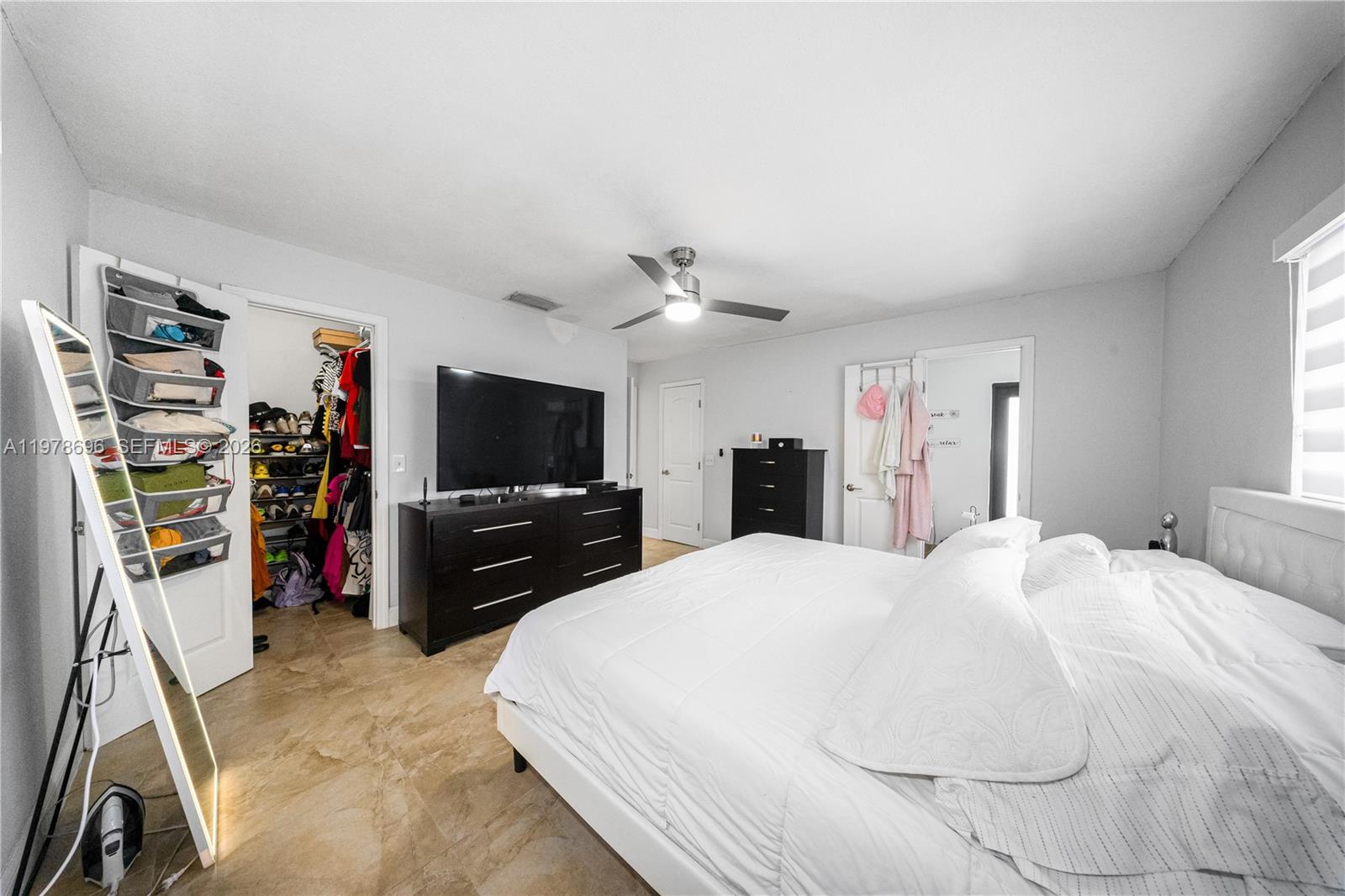 9349 NW 24th Pl Pembroke Pines, FL 33024