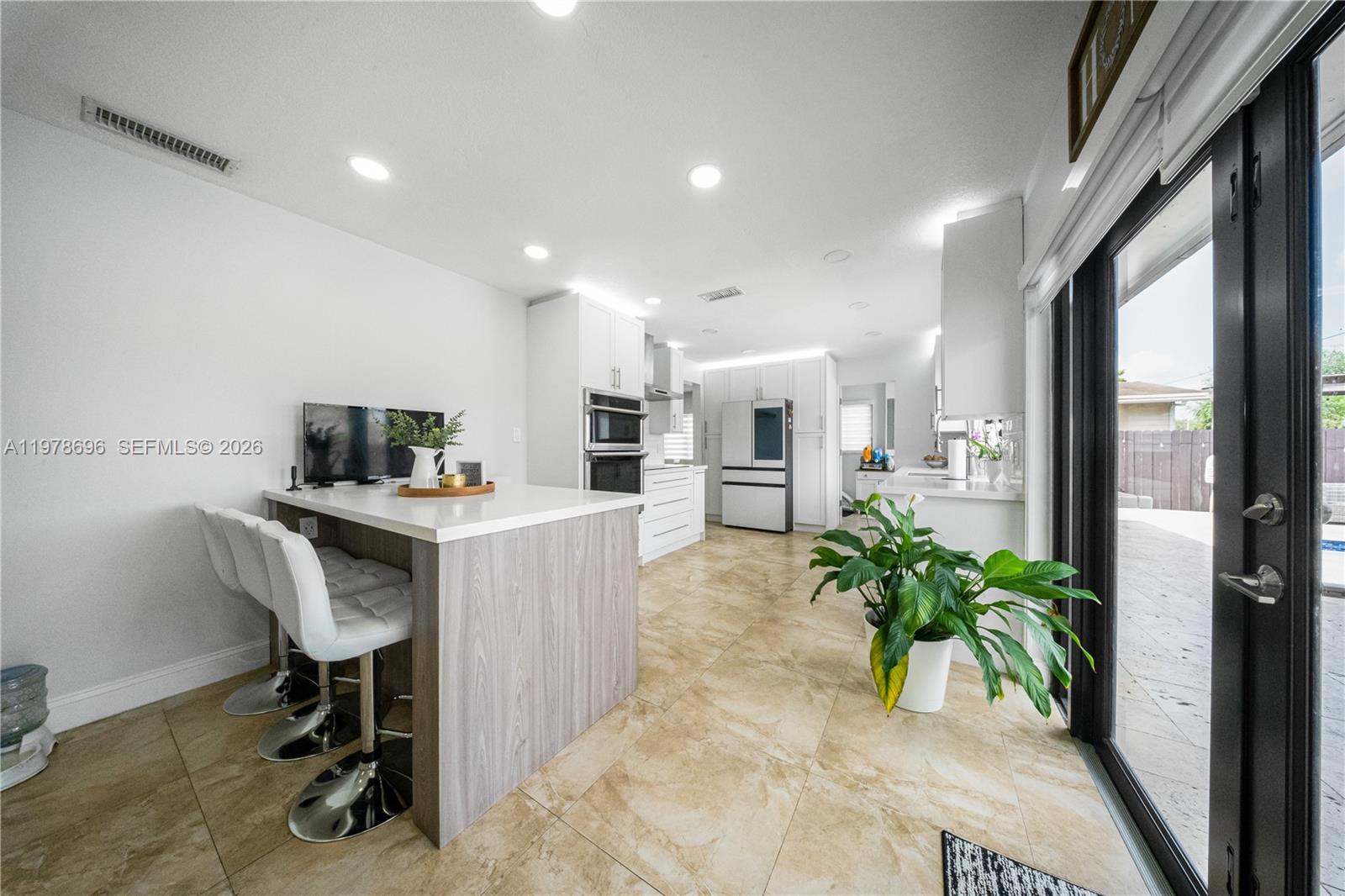 9349 NW 24th Pl Pembroke Pines, FL 33024