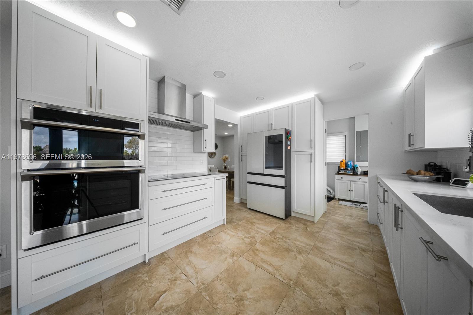 9349 NW 24th Pl Pembroke Pines, FL 33024