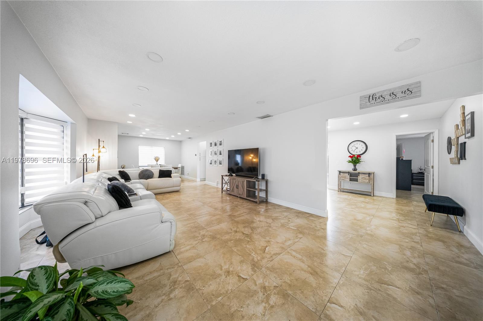 9349 NW 24th Pl Pembroke Pines, FL 33024