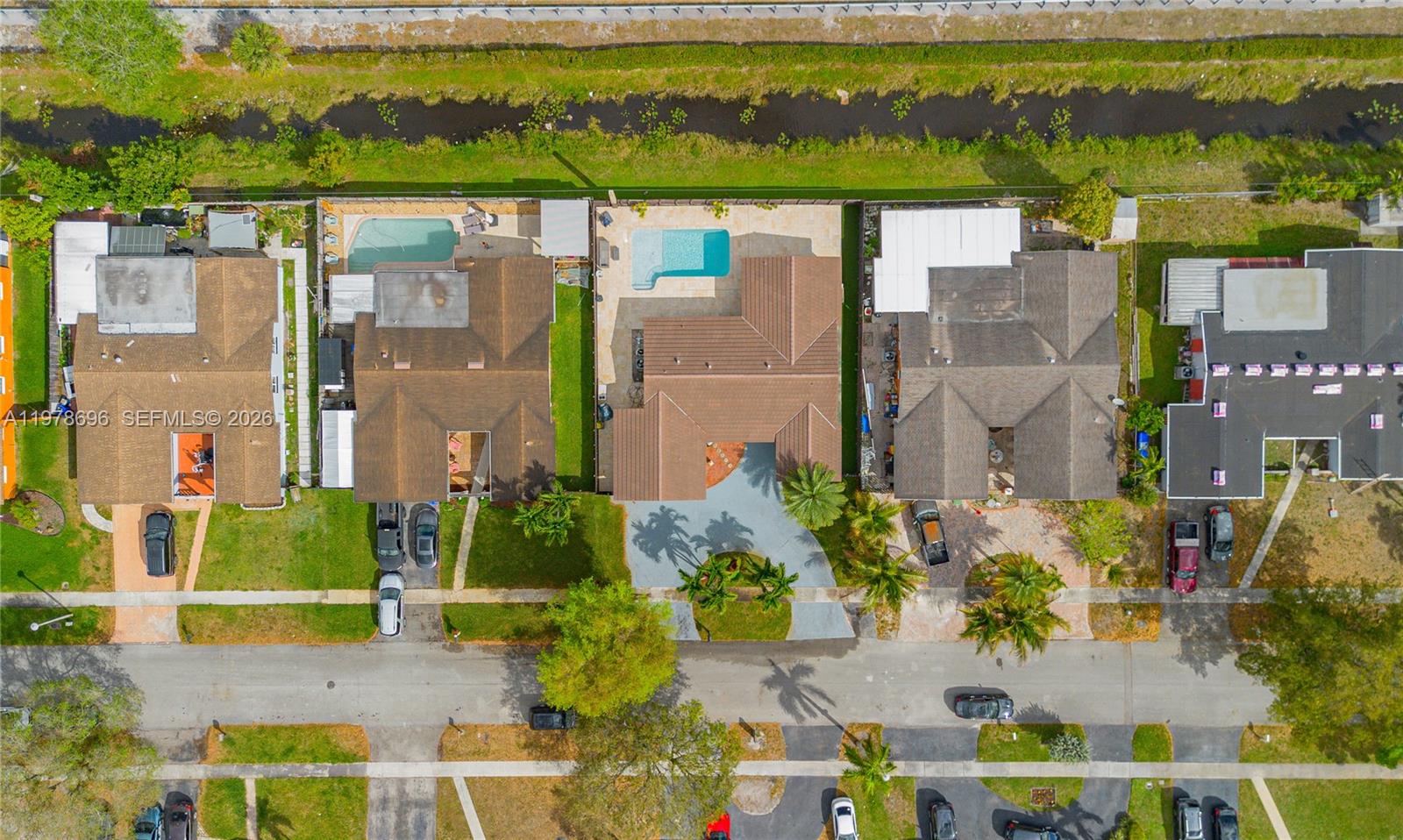 9349 NW 24th Pl Pembroke Pines, FL 33024