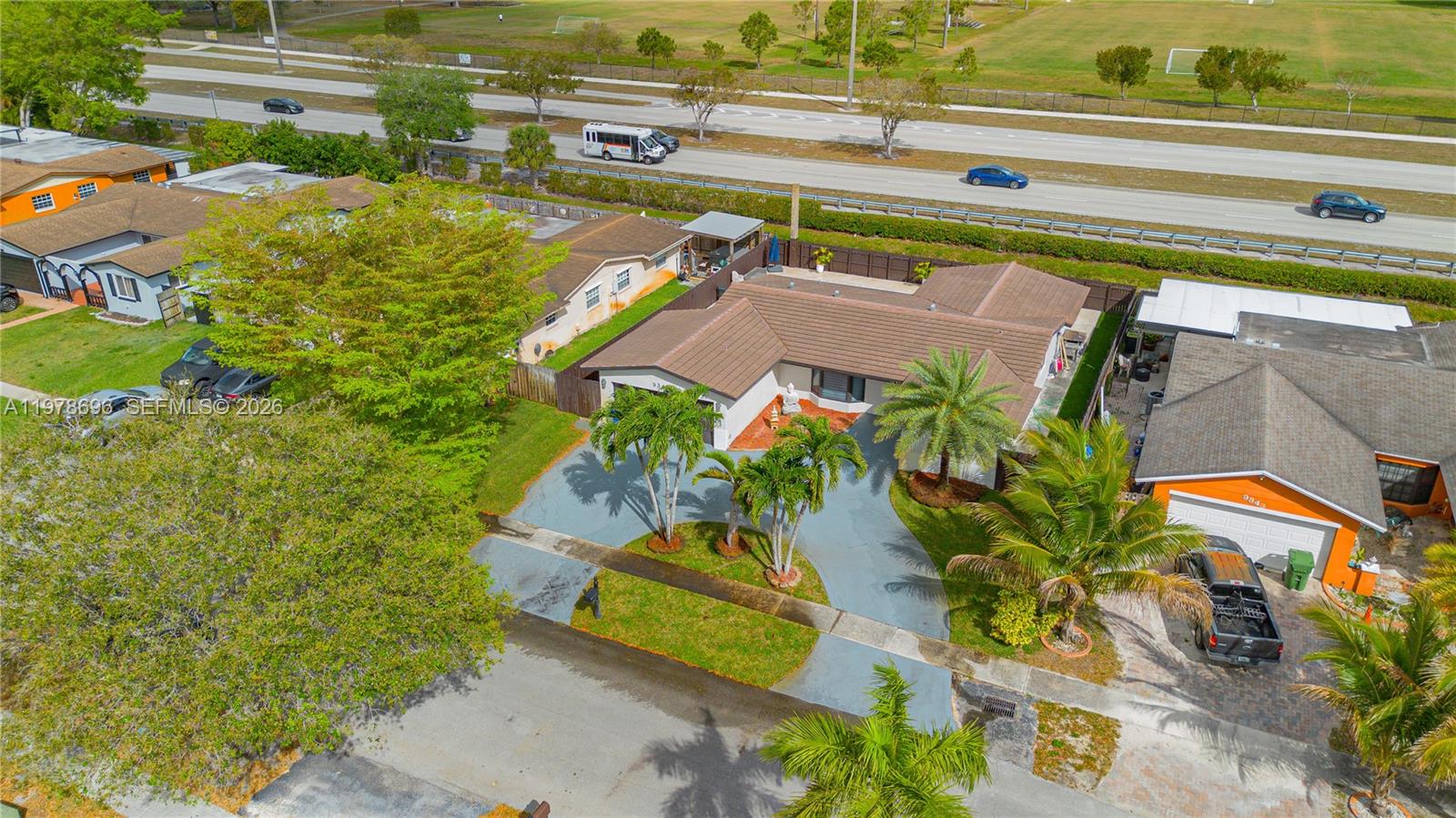 9349 NW 24th Pl Pembroke Pines, FL 33024